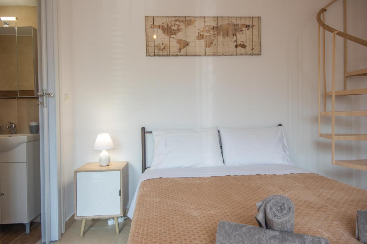 Elounda Square Home Eksteriør billede